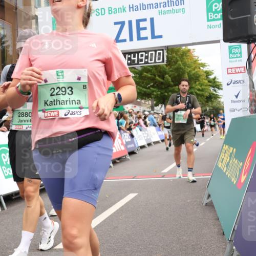 21.09.2025 - PSD Bank Halbmarathon Strokosch-Dieckow http://msf.ph/oto/8918554 21.09.2025 11:48:24 Ziel 1067, 1311, 1529, 1624, 2259, 2293, 2378, 2880, 3169, 3926 meine-sportfotos.de