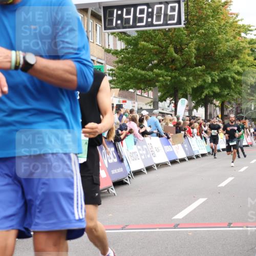 21.09.2025 - PSD Bank Halbmarathon Strokosch-Dieckow http://msf.ph/oto/8918588 21.09.2025 11:48:32 Ziel 1234, 1311, 1529, 1942, 2259, 2551, 3921 meine-sportfotos.de