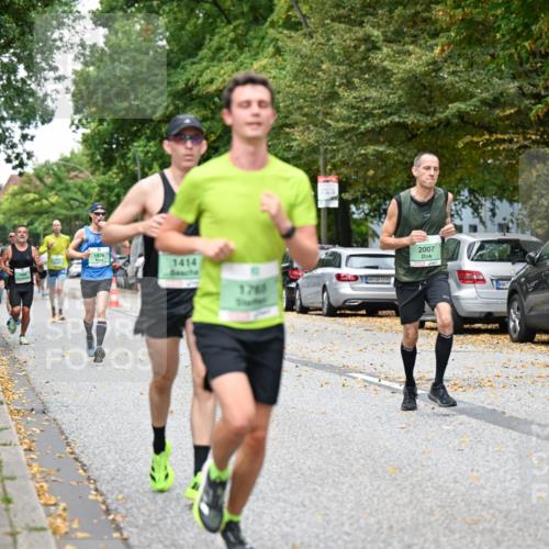 21.09.2025 - PSD Bank Halbmarathon Dr. Thomas Lammeyer http://msf.ph/oto/8918605 21.09.2025 10:36:07 Laufen 1976, 1414, 1765, 12273, 2007, 3 meine-sportfotos.de