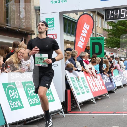 21.09.2025 - PSD Bank Halbmarathon Strokosch-Dieckow http://msf.ph/oto/8918619 21.09.2025 11:48:41 Ziel 1234, 1719, 2182, 2260, 2551, 2561, 2564, 3288 meine-sportfotos.de