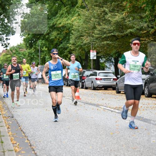 21.09.2025 - PSD Bank Halbmarathon Dr. Thomas Lammeyer http://msf.ph/oto/8918629 21.09.2025 10:36:10 Laufen 1968, 1976, 1705, 1563 meine-sportfotos.de