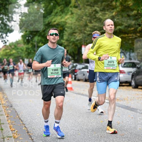 21.09.2025 - PSD Bank Halbmarathon Dr. Thomas Lammeyer http://msf.ph/oto/8918692 21.09.2025 10:36:16 Laufen 1985, 2073 meine-sportfotos.de