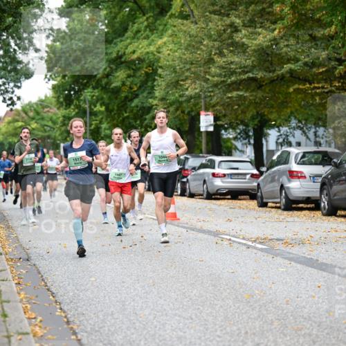 21.09.2025 - PSD Bank Halbmarathon Dr. Thomas Lammeyer http://msf.ph/oto/8918730 21.09.2025 10:36:20 Laufen 2138, 1517, 1947, 1044 meine-sportfotos.de