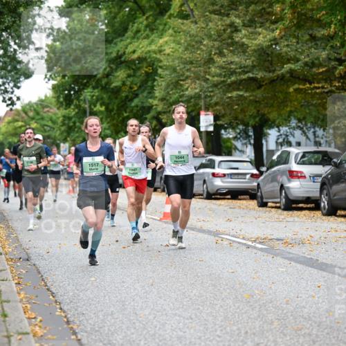 21.09.2025 - PSD Bank Halbmarathon Dr. Thomas Lammeyer http://msf.ph/oto/8918732 21.09.2025 10:36:21 Laufen 2138, 1517, 1947, 1044 meine-sportfotos.de