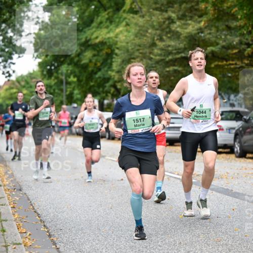 21.09.2025 - PSD Bank Halbmarathon Dr. Thomas Lammeyer http://msf.ph/oto/8918747 21.09.2025 10:36:23 Laufen 2138, 2037, 1517, 1044 meine-sportfotos.de