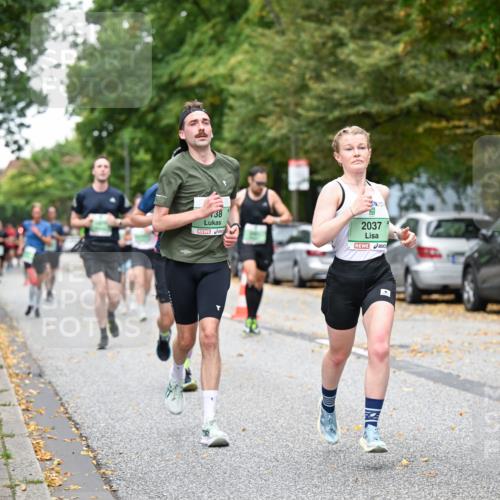 21.09.2025 - PSD Bank Halbmarathon Dr. Thomas Lammeyer http://msf.ph/oto/8918769 21.09.2025 10:36:25 Laufen 629, 38, 2037 meine-sportfotos.de
