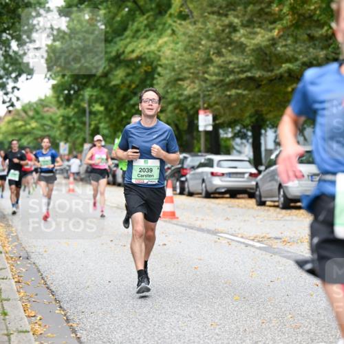 21.09.2025 - PSD Bank Halbmarathon Dr. Thomas Lammeyer http://msf.ph/oto/8918832 21.09.2025 10:36:32 Laufen 2039, 2059 meine-sportfotos.de