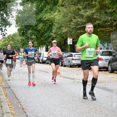 21.09.2025 - PSD Bank Halbmarathon Dr. Thomas Lammeyer http://msf.ph/oto/8918861 21.09.2025 10:36:35 Laufen 1399, 970, 2048, 2043 meine-sportfotos.de