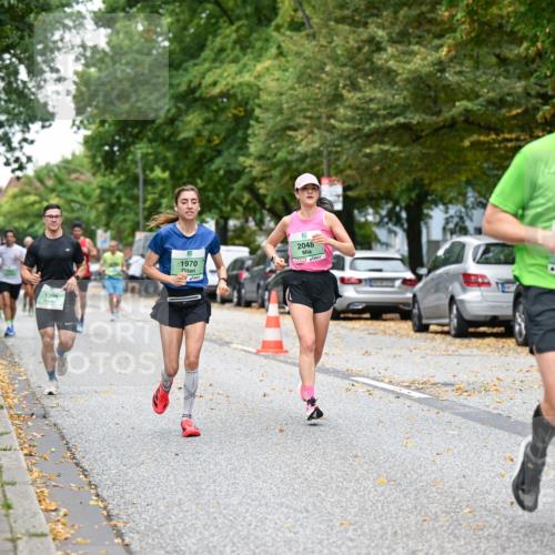 21.09.2025 - PSD Bank Halbmarathon Dr. Thomas Lammeyer http://msf.ph/oto/8918867 21.09.2025 10:36:35 Laufen 1399, 1970, 2048, 643 meine-sportfotos.de