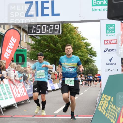 21.09.2025 - PSD Bank Halbmarathon Strokosch-Dieckow http://msf.ph/oto/8918970 21.09.2025 11:49:52 Ziel 1233, 1657, 2065, 2181, 2362, 2376, 2462, 2527, 2589 meine-sportfotos.de