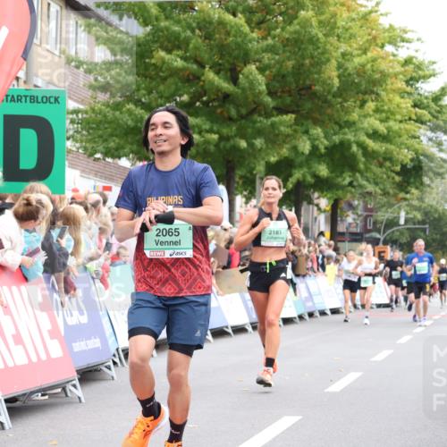 21.09.2025 - PSD Bank Halbmarathon Strokosch-Dieckow http://msf.ph/oto/8918979 21.09.2025 11:49:54 Ziel 2065, 2181, 2362, 2376, 2462, 2527, 2589 meine-sportfotos.de