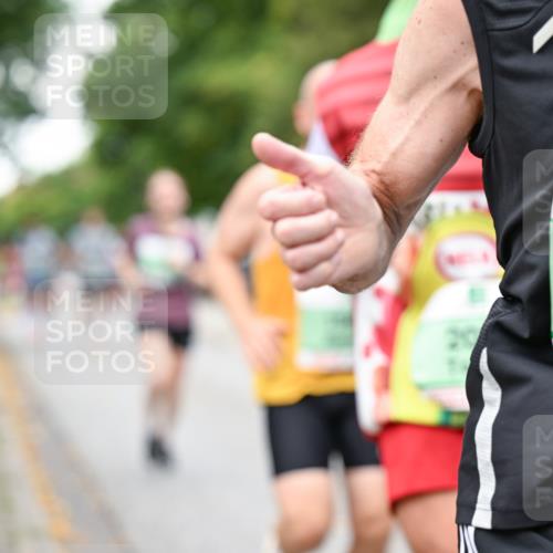 21.09.2025 - PSD Bank Halbmarathon Dr. Thomas Lammeyer http://msf.ph/oto/8918993 21.09.2025 10:36:48 Laufen 202 meine-sportfotos.de