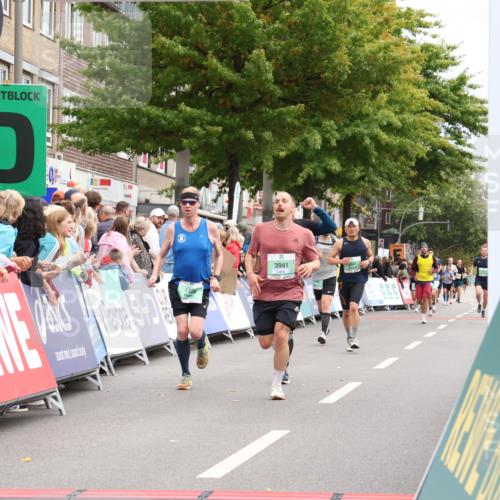 21.09.2025 - PSD Bank Halbmarathon Strokosch-Dieckow http://msf.ph/oto/8919040 21.09.2025 11:50:05 Ziel 1010, 1221, 1328, 2056, 2257, 2677, 3086, 3665, 3941 meine-sportfotos.de