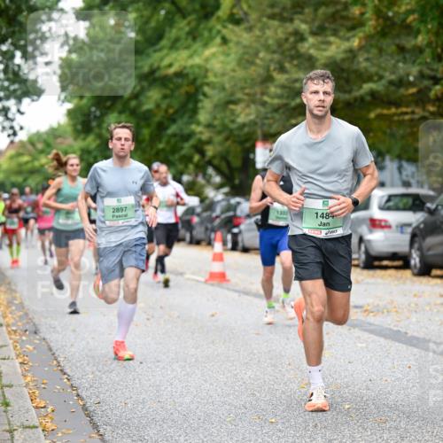 21.09.2025 - PSD Bank Halbmarathon Dr. Thomas Lammeyer http://msf.ph/oto/8919050 21.09.2025 10:36:54 Laufen 2897, 1332, 1484 meine-sportfotos.de