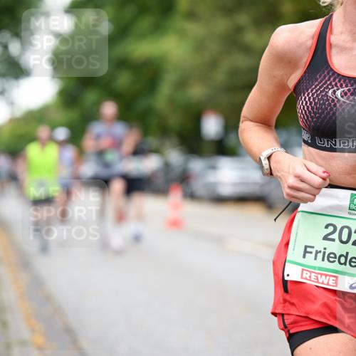 21.09.2025 - PSD Bank Halbmarathon Dr. Thomas Lammeyer http://msf.ph/oto/8919149 21.09.2025 10:37:04 Laufen 2027 meine-sportfotos.de