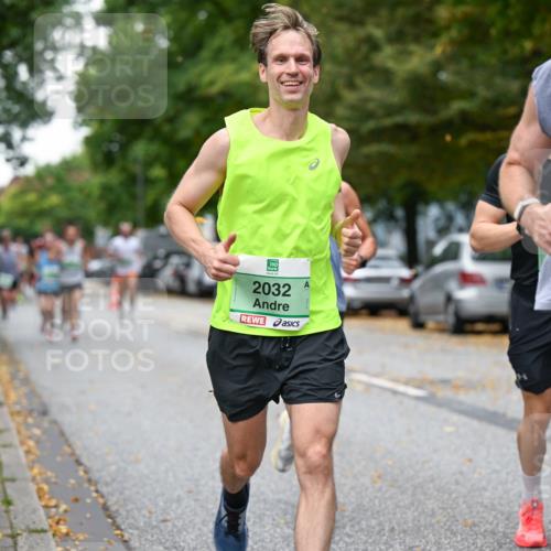 21.09.2025 - PSD Bank Halbmarathon Dr. Thomas Lammeyer http://msf.ph/oto/8919181 21.09.2025 10:37:07 Laufen 2032, 3572 meine-sportfotos.de