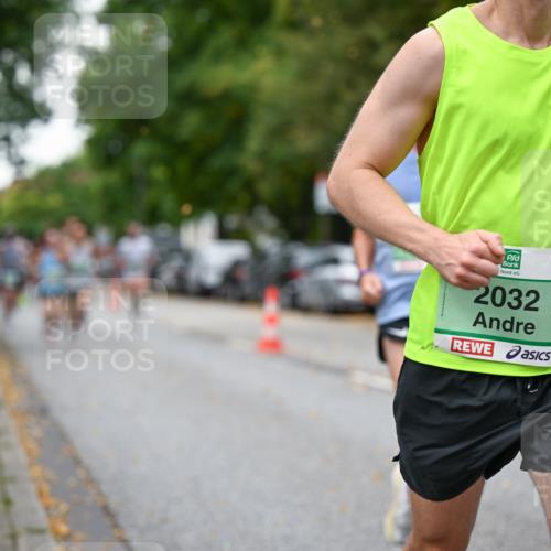 21.09.2025 - PSD Bank Halbmarathon Dr. Thomas Lammeyer http://msf.ph/oto/8919188 21.09.2025 10:37:08 Laufen 2032 meine-sportfotos.de