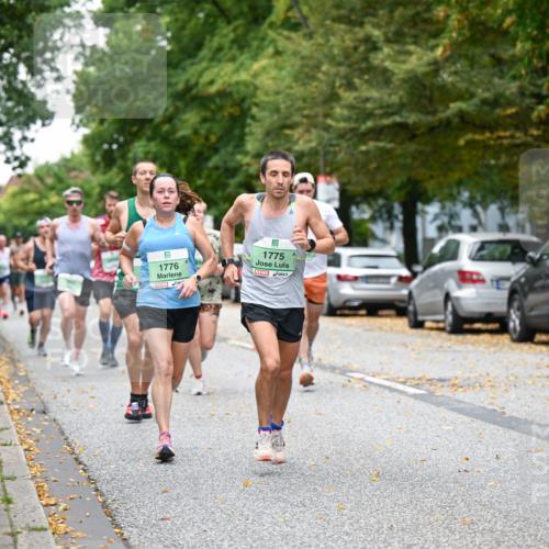 21.09.2025 - PSD Bank Halbmarathon Dr. Thomas Lammeyer http://msf.ph/oto/8919231 21.09.2025 10:37:13 Laufen 1776, 1775 meine-sportfotos.de