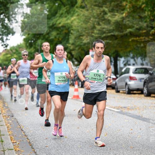21.09.2025 - PSD Bank Halbmarathon Dr. Thomas Lammeyer http://msf.ph/oto/8919237 21.09.2025 10:37:13 Laufen 374, 1776, 1775 meine-sportfotos.de