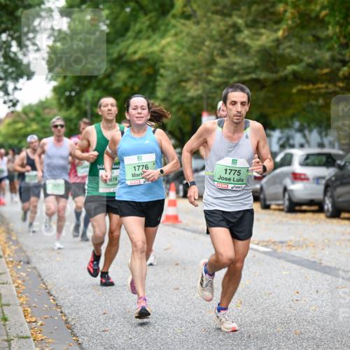 21.09.2025 - PSD Bank Halbmarathon Dr. Thomas Lammeyer http://msf.ph/oto/8919239 21.09.2025 10:37:13 Laufen 374, 9, 1776, 1775 meine-sportfotos.de