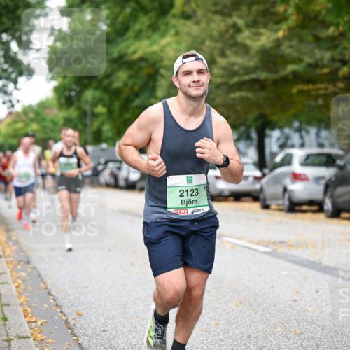 21.09.2025 - PSD Bank Halbmarathon Dr. Thomas Lammeyer http://msf.ph/oto/8919289 21.09.2025 10:37:19 Laufen 2123 meine-sportfotos.de