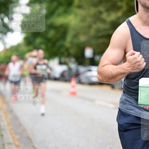 21.09.2025 - PSD Bank Halbmarathon Dr. Thomas Lammeyer http://msf.ph/oto/8919295 21.09.2025 10:37:20 Laufen 2123 meine-sportfotos.de