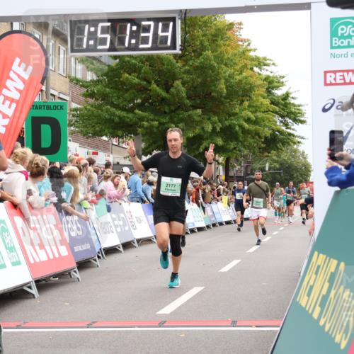 21.09.2025 - PSD Bank Halbmarathon Strokosch-Dieckow http://msf.ph/oto/8919302 21.09.2025 11:50:57 Ziel 2172, 2177, 2298, 2559, 2620, 2750, 2934, 3649, 3935 meine-sportfotos.de