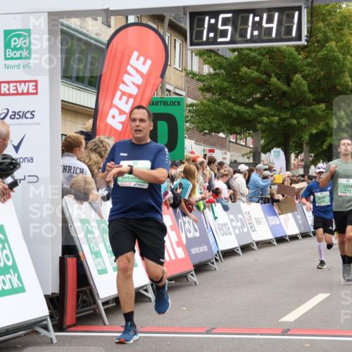 21.09.2025 - PSD Bank Halbmarathon Strokosch-Dieckow http://msf.ph/oto/8919344 21.09.2025 11:51:04 Ziel 1039, 1226, 1720, 2177, 2256, 2298, 2331, 2559, 2620, 3649 meine-sportfotos.de