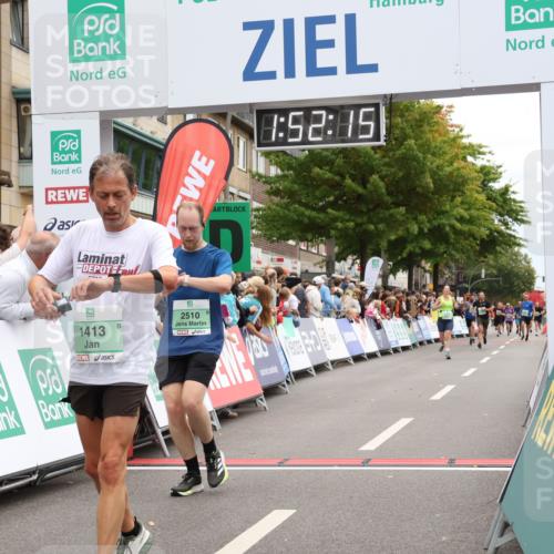 21.09.2025 - PSD Bank Halbmarathon Strokosch-Dieckow http://msf.ph/oto/8919474 21.09.2025 11:51:38 Ziel 1413, 2510, 2951 meine-sportfotos.de