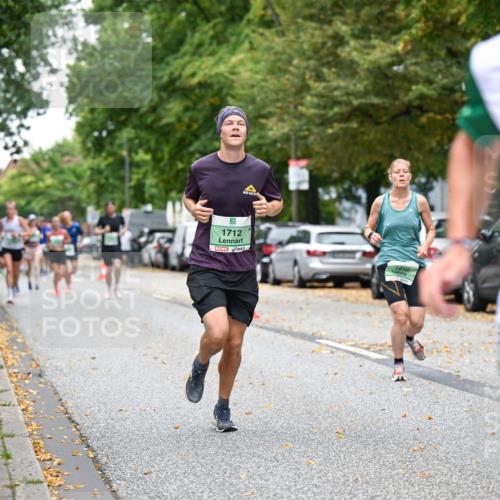 21.09.2025 - PSD Bank Halbmarathon Dr. Thomas Lammeyer http://msf.ph/oto/8919507 21.09.2025 10:37:42 Laufen 1712, 1810 meine-sportfotos.de