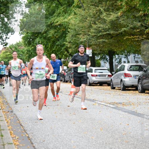 21.09.2025 - PSD Bank Halbmarathon Dr. Thomas Lammeyer http://msf.ph/oto/8919538 21.09.2025 10:37:48 Laufen 3909, 1469, 62, 2212, 1984 meine-sportfotos.de