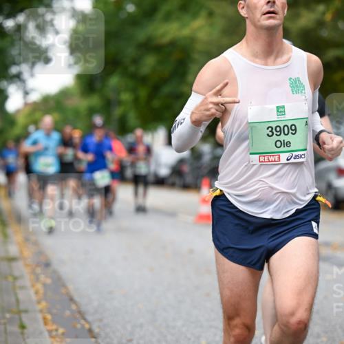 21.09.2025 - PSD Bank Halbmarathon Dr. Thomas Lammeyer http://msf.ph/oto/8919568 21.09.2025 10:37:52 Laufen 3909 meine-sportfotos.de