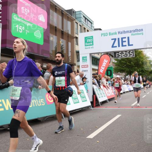 21.09.2025 - PSD Bank Halbmarathon Strokosch-Dieckow http://msf.ph/oto/8919596 21.09.2025 11:52:18 Ziel 1508, 2087, 2239, 2302, 2554, 2844, 3044, 3141 meine-sportfotos.de
