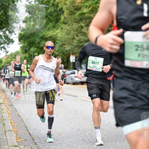 21.09.2025 - PSD Bank Halbmarathon Dr. Thomas Lammeyer http://msf.ph/oto/8919632 21.09.2025 10:38:00 Laufen 4017, 1, 2542, 18 meine-sportfotos.de