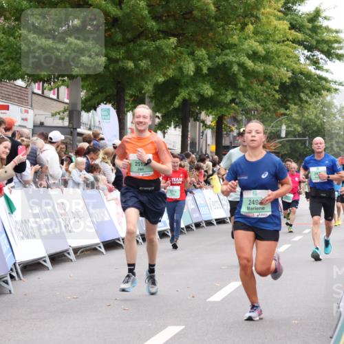 21.09.2025 - PSD Bank Halbmarathon Strokosch-Dieckow http://msf.ph/oto/8919640 21.09.2025 11:52:25 Ziel 1508, 2356, 2492, 2512, 2554, 2835, 2844, 2917, 3141 meine-sportfotos.de
