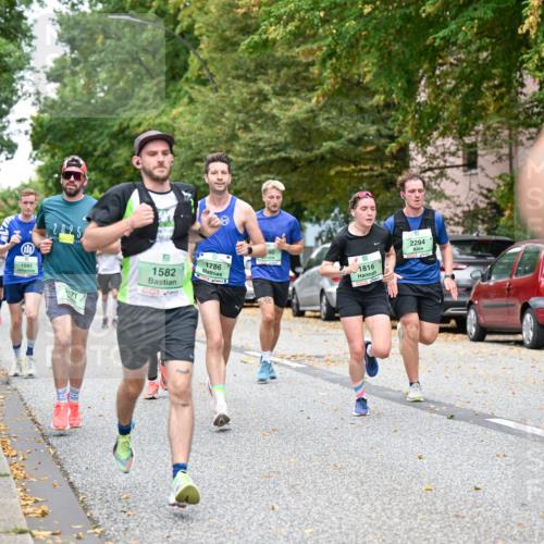 21.09.2025 - PSD Bank Halbmarathon Dr. Thomas Lammeyer http://msf.ph/oto/8919681 21.09.2025 10:38:06 Laufen 1041, 2171, 1582, 1786, 90, 5, 1816, 2294, 4915 meine-sportfotos.de