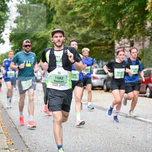 21.09.2025 - PSD Bank Halbmarathon Dr. Thomas Lammeyer http://msf.ph/oto/8919685 21.09.2025 10:38:07 Laufen 217, 1582, 2294, 1816, 1786 meine-sportfotos.de
