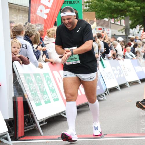 21.09.2025 - PSD Bank Halbmarathon Strokosch-Dieckow http://msf.ph/oto/8919799 21.09.2025 11:53:14 Ziel 1297, 1647, 2254, 2374, 2404, 2459, 2515, 2757, 2861, 3967 meine-sportfotos.de