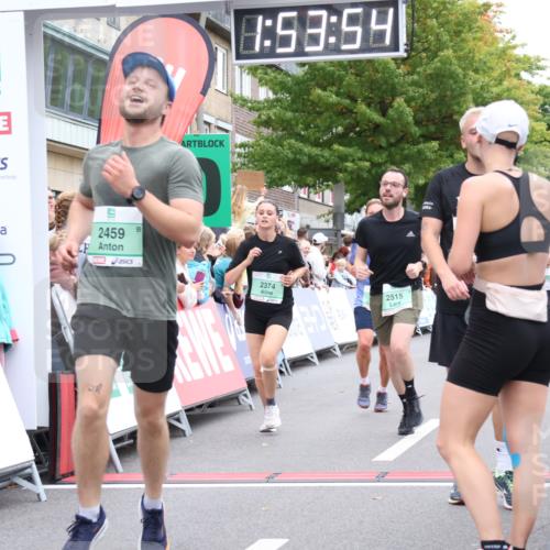 21.09.2025 - PSD Bank Halbmarathon Strokosch-Dieckow http://msf.ph/oto/8919816 21.09.2025 11:53:17 Ziel 1297, 1647, 2219, 2254, 2374, 2404, 2427, 2459, 2515, 2757, 2813, 2861, 3967 meine-sportfotos.de