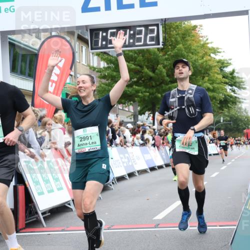 21.09.2025 - PSD Bank Halbmarathon Strokosch-Dieckow http://msf.ph/oto/8920005 21.09.2025 11:53:55 Ziel 1396, 1572, 1752, 2304, 2545, 2805, 2991, 3997 meine-sportfotos.de