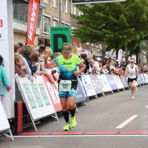 21.09.2025 - PSD Bank Halbmarathon Strokosch-Dieckow http://msf.ph/oto/8920034 21.09.2025 11:53:58 Ziel 1396, 1572, 1752, 2304, 2461, 2545, 2805, 2991, 3037 meine-sportfotos.de