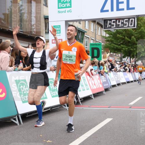 21.09.2025 - PSD Bank Halbmarathon Strokosch-Dieckow http://msf.ph/oto/8920167 21.09.2025 11:54:14 Ziel 2144, 2420, 2505, 2736, 2848, 3938 meine-sportfotos.de