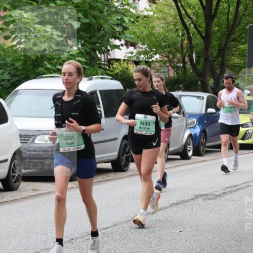 21.09.2025 - PSD Bank Halbmarathon Luisa Fischer http://msf.ph/oto/8920168 21.09.2025 12:02:29 Laufen 3851, 3433, 3737, 3530 meine-sportfotos.de
