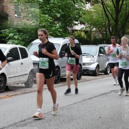 21.09.2025 - PSD Bank Halbmarathon Luisa Fischer http://msf.ph/oto/8920175 21.09.2025 12:02:30 Laufen 3851, 3433, 3028, 418, 3737, 3530 meine-sportfotos.de
