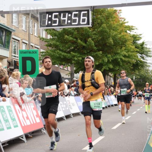 21.09.2025 - PSD Bank Halbmarathon Strokosch-Dieckow http://msf.ph/oto/8920196 21.09.2025 11:54:19 Ziel 1053, 1772, 2144, 2420, 2505, 2658, 2848, 4036 meine-sportfotos.de