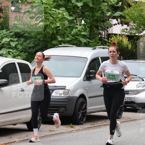 21.09.2025 - PSD Bank Halbmarathon Luisa Fischer http://msf.ph/oto/8920270 21.09.2025 12:03:01 Laufen 3824, 3142, 418 meine-sportfotos.de