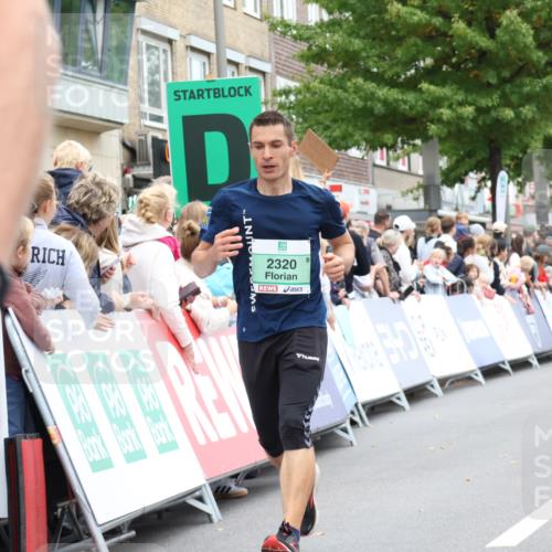 21.09.2025 - PSD Bank Halbmarathon Strokosch-Dieckow http://msf.ph/oto/8920286 21.09.2025 11:54:30 Ziel 1053, 1633, 1731, 2300, 2318, 2320, 2562, 4036 meine-sportfotos.de