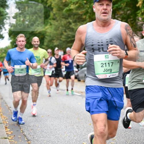 21.09.2025 - PSD Bank Halbmarathon Dr. Thomas Lammeyer http://msf.ph/oto/8920429 21.09.2025 10:39:12 Laufen 2188, 2117, 2129 meine-sportfotos.de