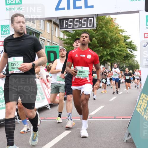 21.09.2025 - PSD Bank Halbmarathon Strokosch-Dieckow http://msf.ph/oto/8920496 21.09.2025 11:55:13 Ziel 1046, 1078, 2067, 2348, 2364, 2500, 2646, 3295, 3958, 3968, 4033 meine-sportfotos.de