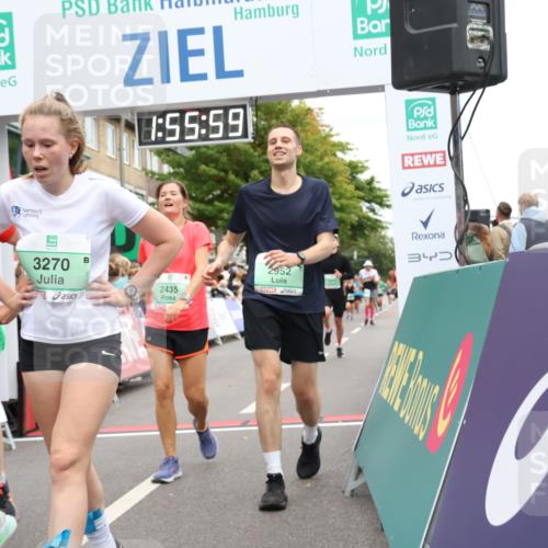 21.09.2025 - PSD Bank Halbmarathon Strokosch-Dieckow http://msf.ph/oto/8920545 21.09.2025 11:55:23 Ziel 1078, 1528, 1814, 2107, 2161, 2275, 2348, 2435, 2500, 2568, 2690, 2952, 3270, 3958, 3968 meine-sportfotos.de